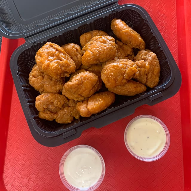10 Piece Boneless Wings.